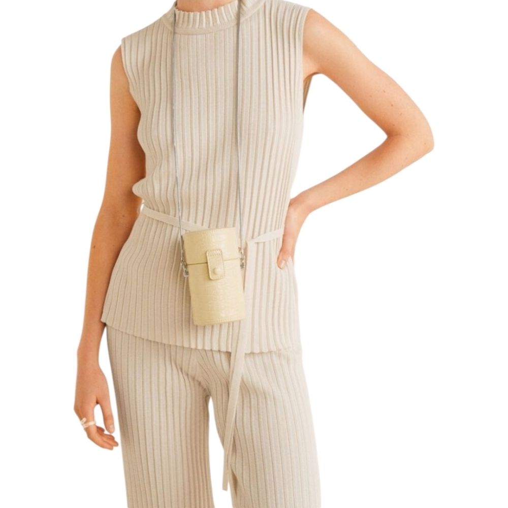 MANGO 2-pc Set Plisse Knit Rib Pants and Top Set Size Medium Cream